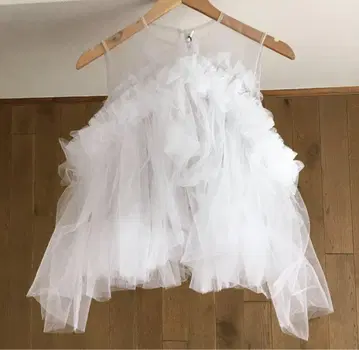 컨디션 최상 AD2024 noir kei ninomiya 튤 상의