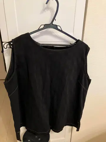 앙코키누 모노그램 자카드 슬리브리스 풀오버