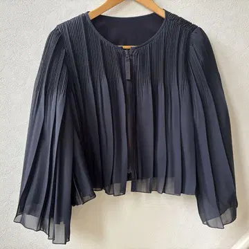다크 네이비 플리츠 가디건 투 비 시크 리버서블