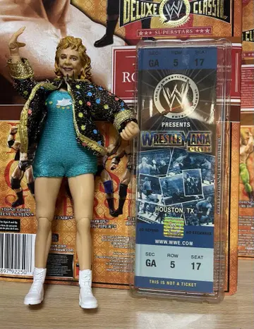 WWE 파비루스 무라