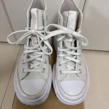한국 한정판 컨버스 화이트 하이컷 스니커즈 통굽 23cm