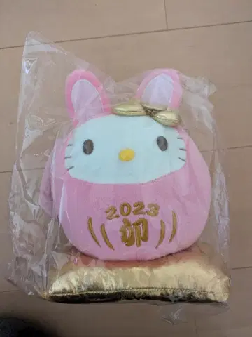 헬로키티 2023 토끼 귀 봉제 인형
