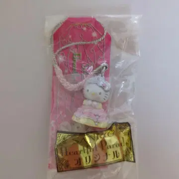 산리오 퓨로랜드 한정판 네즈케 하트풀 퍼레이드 키티 스트랩