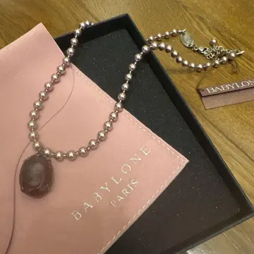 카메오 목걸이