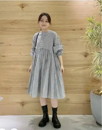 비어즐리 선염 개더 원피스