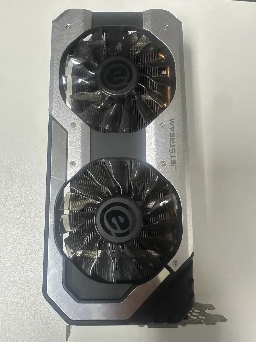 1060 6g 슈젯