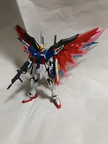 조립 완료 건담 프라모델 1/144 HGCE 데스티니 건담 건담 SEED