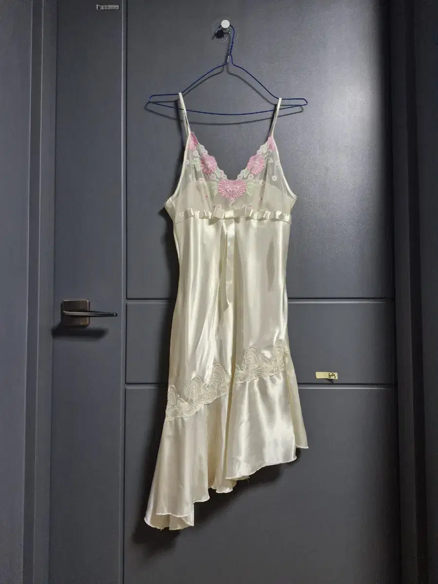 Le May. Embroidery Unbalanced Slip 55 69