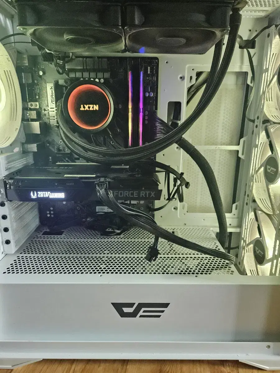 i5 10600kf rtx3060ti 컴퓨터 본체 팝니다