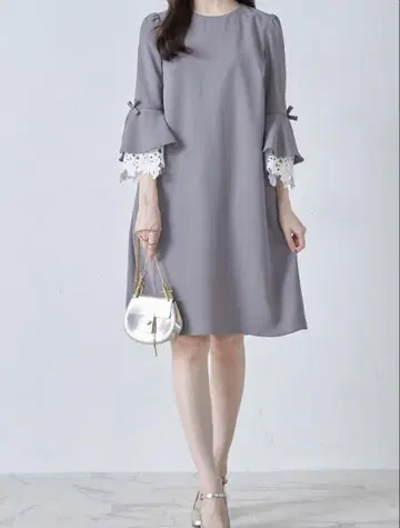 tocco closet 리본 포함 소매 컷워크 레이스 A 라인 원피스