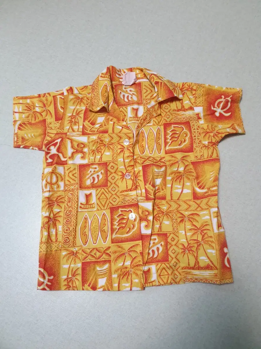 Hawaiian Short Sleeve Shirt