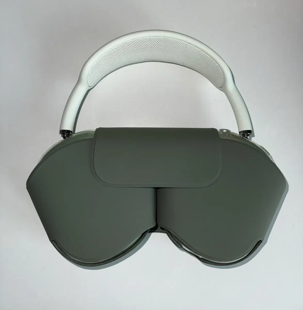 AirPods Max Green