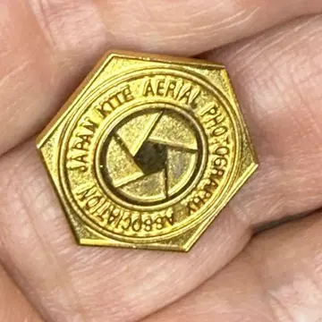 JAPAN KITE AERIAL PHOTOGRAPHY 핀 배지