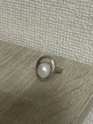 냄새나는 진주 모양 원형 반지