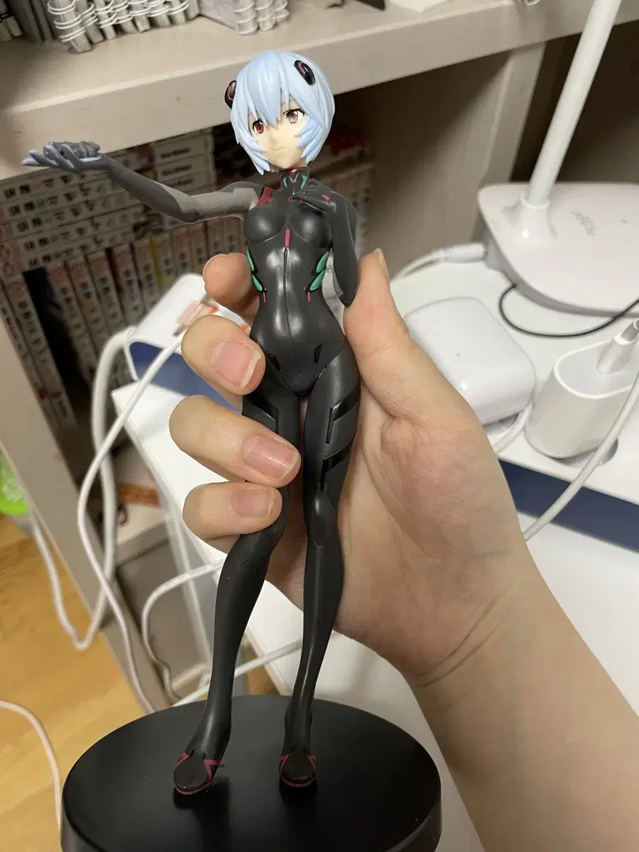 에반게리온 아야나미 레이 피규어