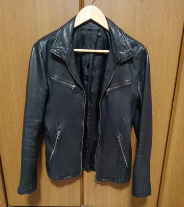 FUGA 가죽 자켓 leatherjacket