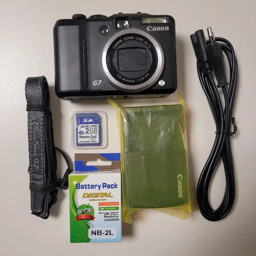 ✨極美品✨Powershot G7❤️レトロ感がたまらない1台！ MINT] Canon PowerShot G7 X Mark III 20.1MP Digital Camera
