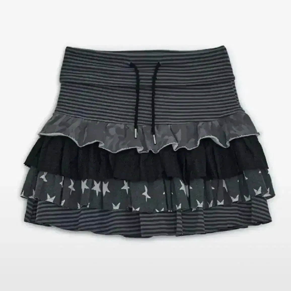 【韓国hug your skin】Cancan layered skirt Hug Your Skin Cancan Layered Skirt Black on Bunjang Global Site.