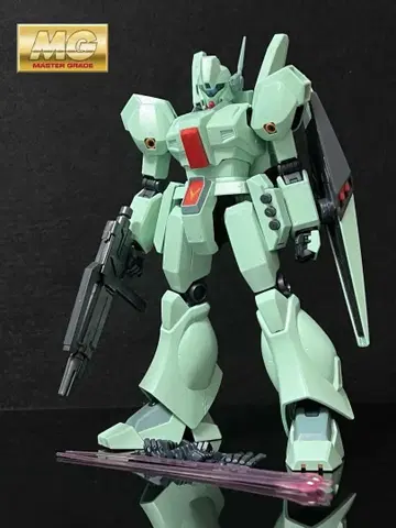 MG 1/100 RGM-89 JEGAN 제간 완제품 역습의 샤아