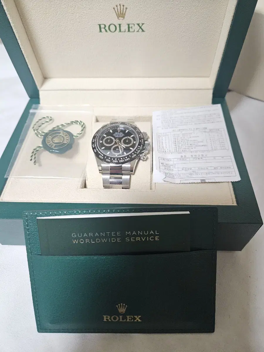 롤렉스 코스모그래프 데이토나 40mm 116500LN 블랙 오이스터