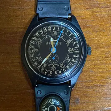 Bulova (SISLEY) 아날로그 쿼츠 시계 나침반 포함