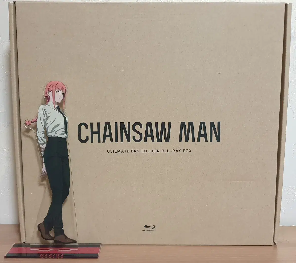 Chainsaw Man UFE Blu-ray Box + Makima acrylic stand