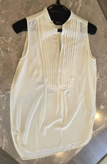 RALPH LAUREN 화이트 슬리브리스 셔츠 M 사이즈 새상품급