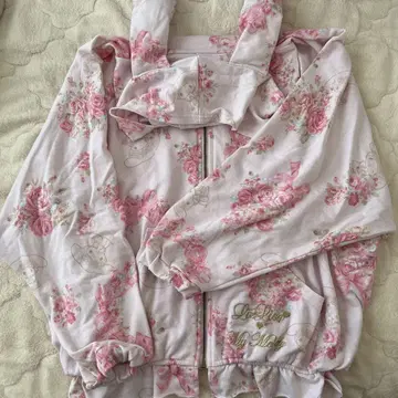 리즈리사 마이멜로디 오야스미 후드티 룸웨어