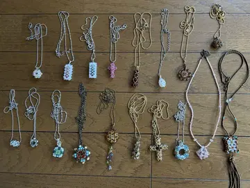 비즈 목걸이 핸드메이드