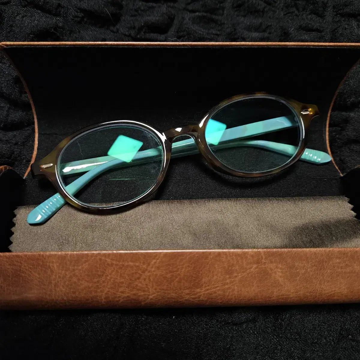 【2000archives x BIBI】X BIBI THAT GLASSES (BLACK) BIBI_GLASSES1.png