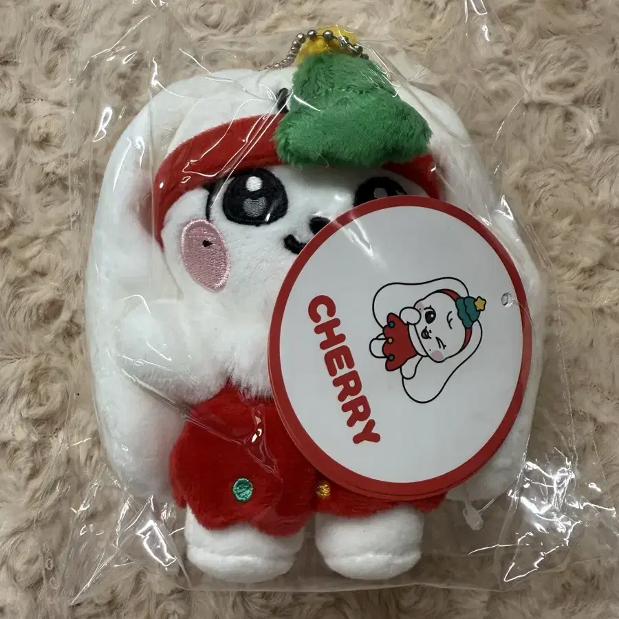 IVE | 아이브 (Sealed) Ive minive Christmas Cherry Doll poca