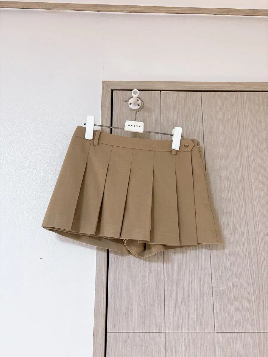 Grove 치마바지