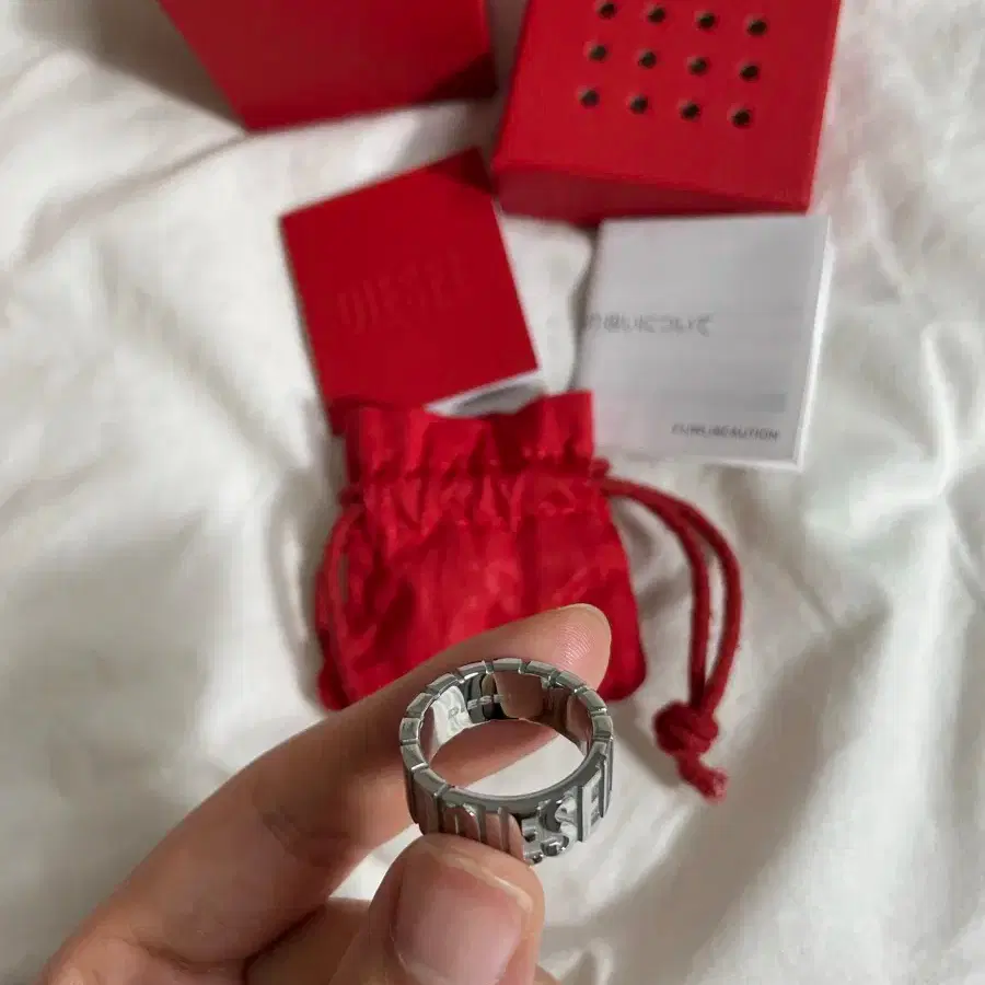 DIESEL ストーン付き シルバーリング サイズ8 DIESEL ストーン付き シルバーリング サイズ8 DIESEL ストーン付き