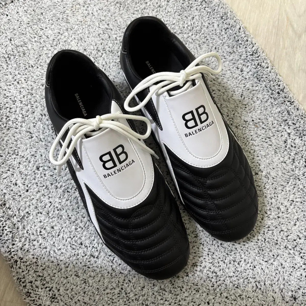 발렌시아가 젠 40사이즈