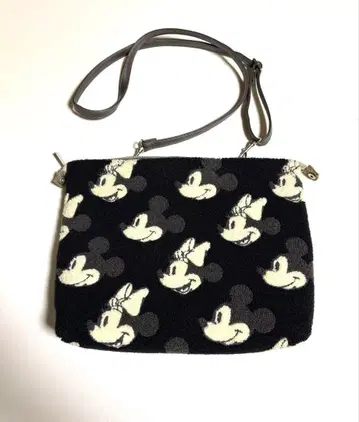 아코모데 디즈니 미키 미니 숄더백