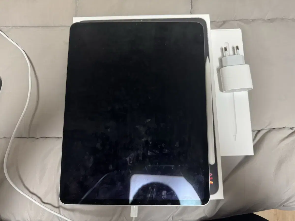 iPad Pro 12.9(6세대) 스페이스 그레이 128GB Wifi+펜