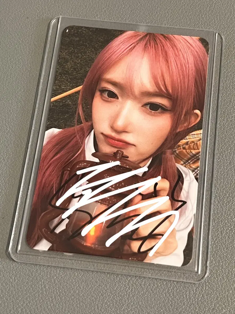 Final Price) Ive Leeseo Fan Con Day 2 Dive Zone Signature Poca Sign Poca