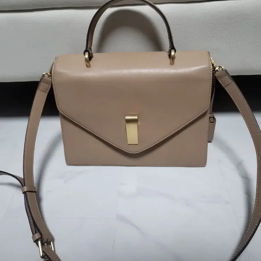 【JOY GRYSON】Darby Tote Bag Small Edition JOY GRYSON】Darby Tote Bag Small Edition (JOY GRYSON