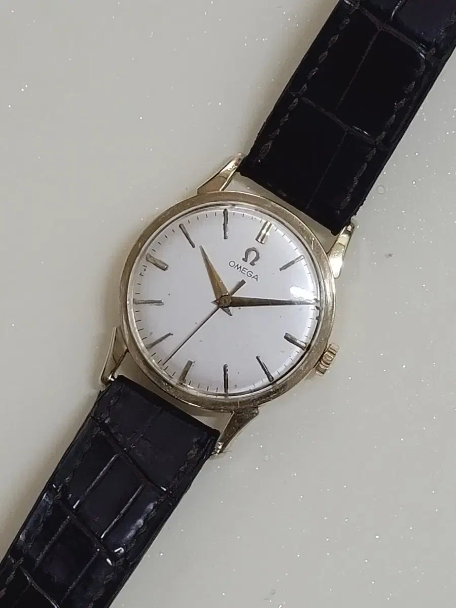 Vintage Omega 14k Gold Manual Winding Watch