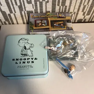 PEANUTS Cafe 빈 캔과 스누피 피규어