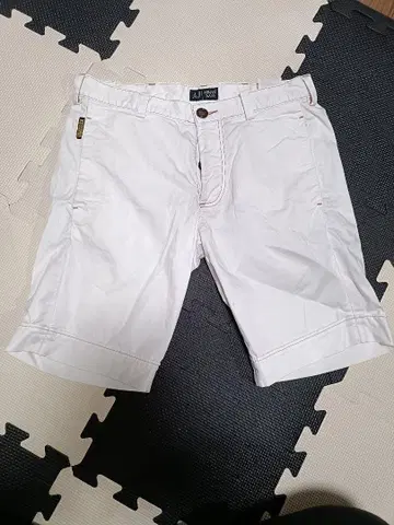 ARMANI JEANS 아르마니 청바지 숏팬츠 화이트