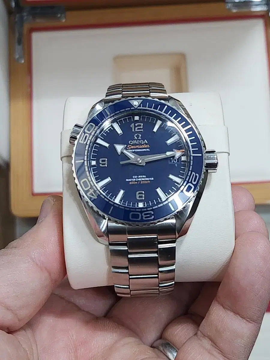 오메가 씨마스터플래닛 오션 600M 42mm