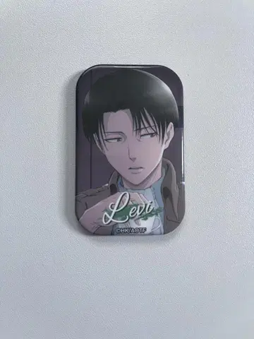 진격의 거인 리바이 마루카쿠 캔뱃지