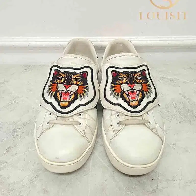 [10] 구찌 화이트 앵그리캣 패치 에이스 스니커즈