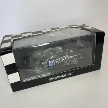미니챌린스 1/43 애스턴 마틴 DBRS9 알로