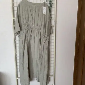 새상품 네스트로브 nest robe 반팔 원피스 개더 연두색