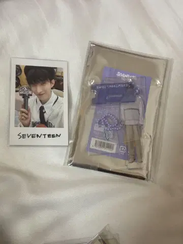 SEVENTEEN 도겸 Holiday 인스턴트 사진