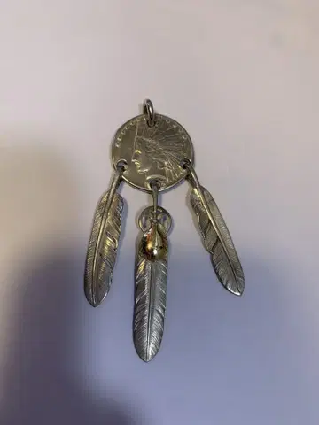 고로즈 삼점 매달린 큰 목걸이 탑 goro's