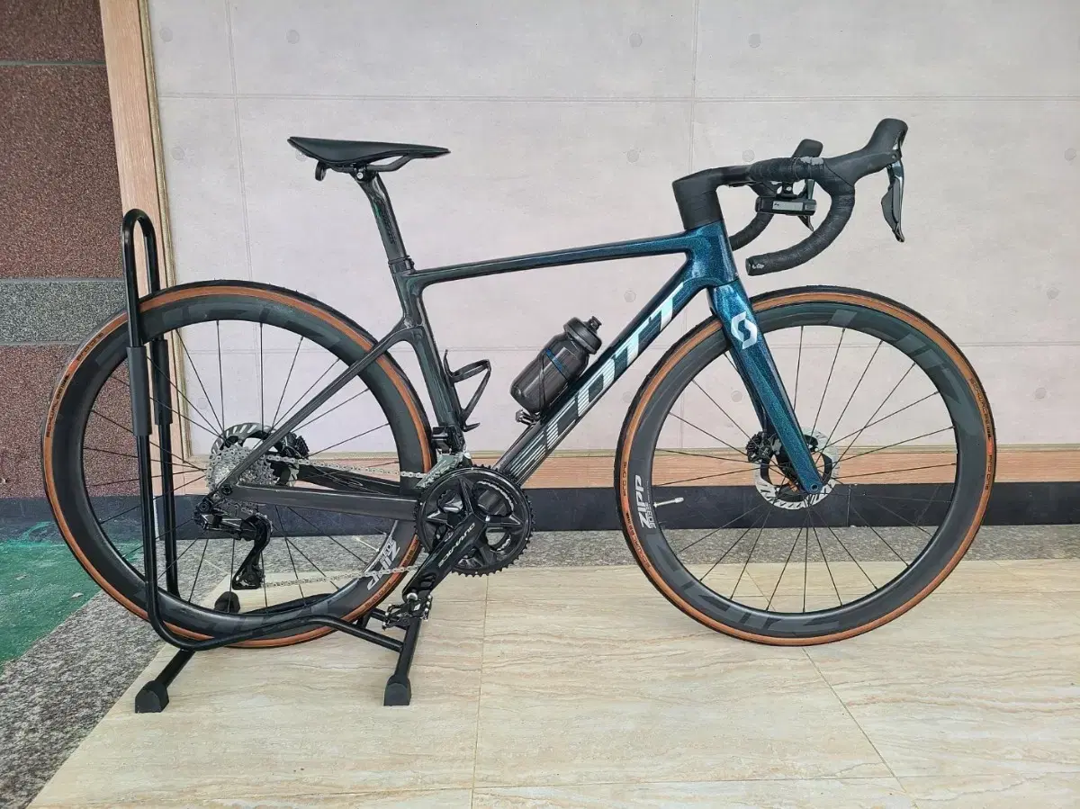 Daegu Scott Addict RC Pro Flagship Full Carbon Cycle Road Bike.