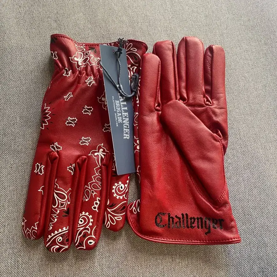 Challenger BANDANA LEATHER GLOVE (CHALLENGER) #챌린저 on Bunjang